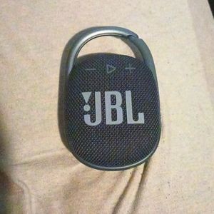 JBL clip 4